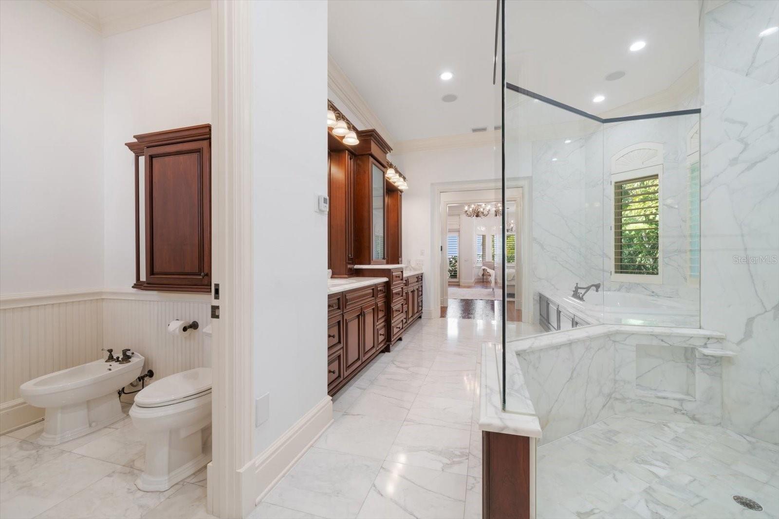 Image 52 of 98 For 118 Harbor View Lane