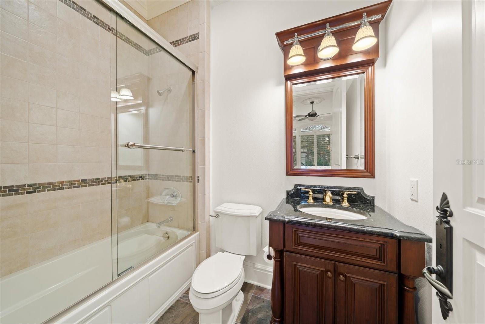 Image 64 of 98 For 118 Harbor View Lane