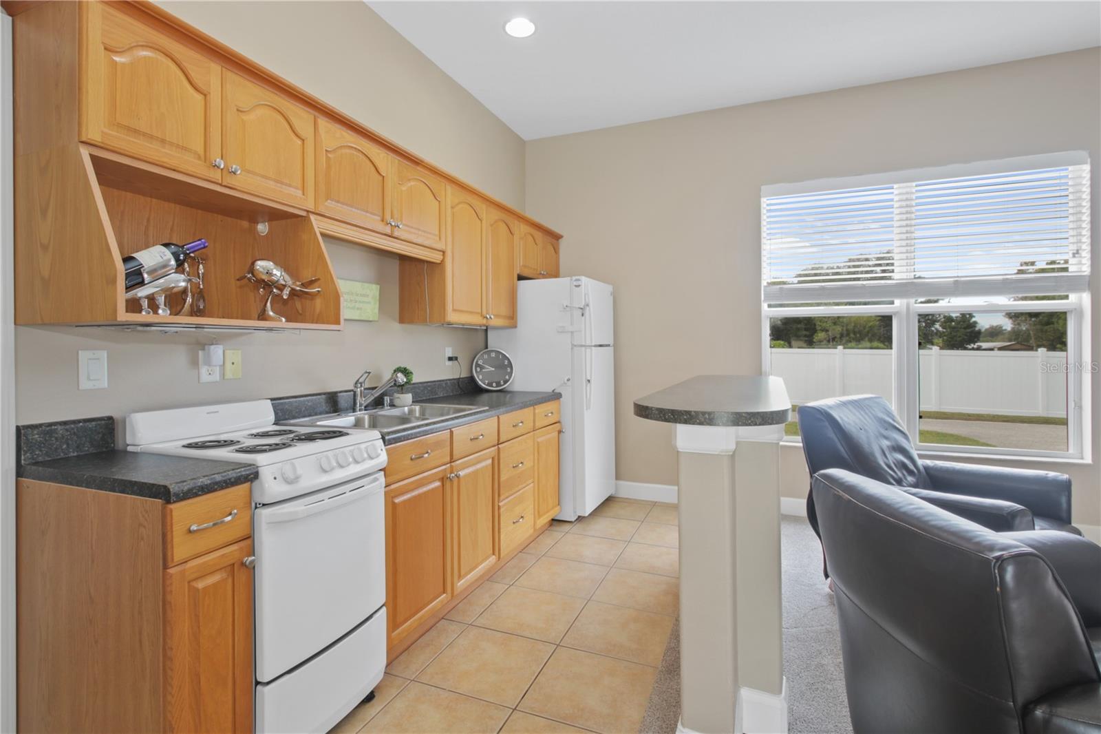 Image 16 of 35 For 13528 Gavin Road