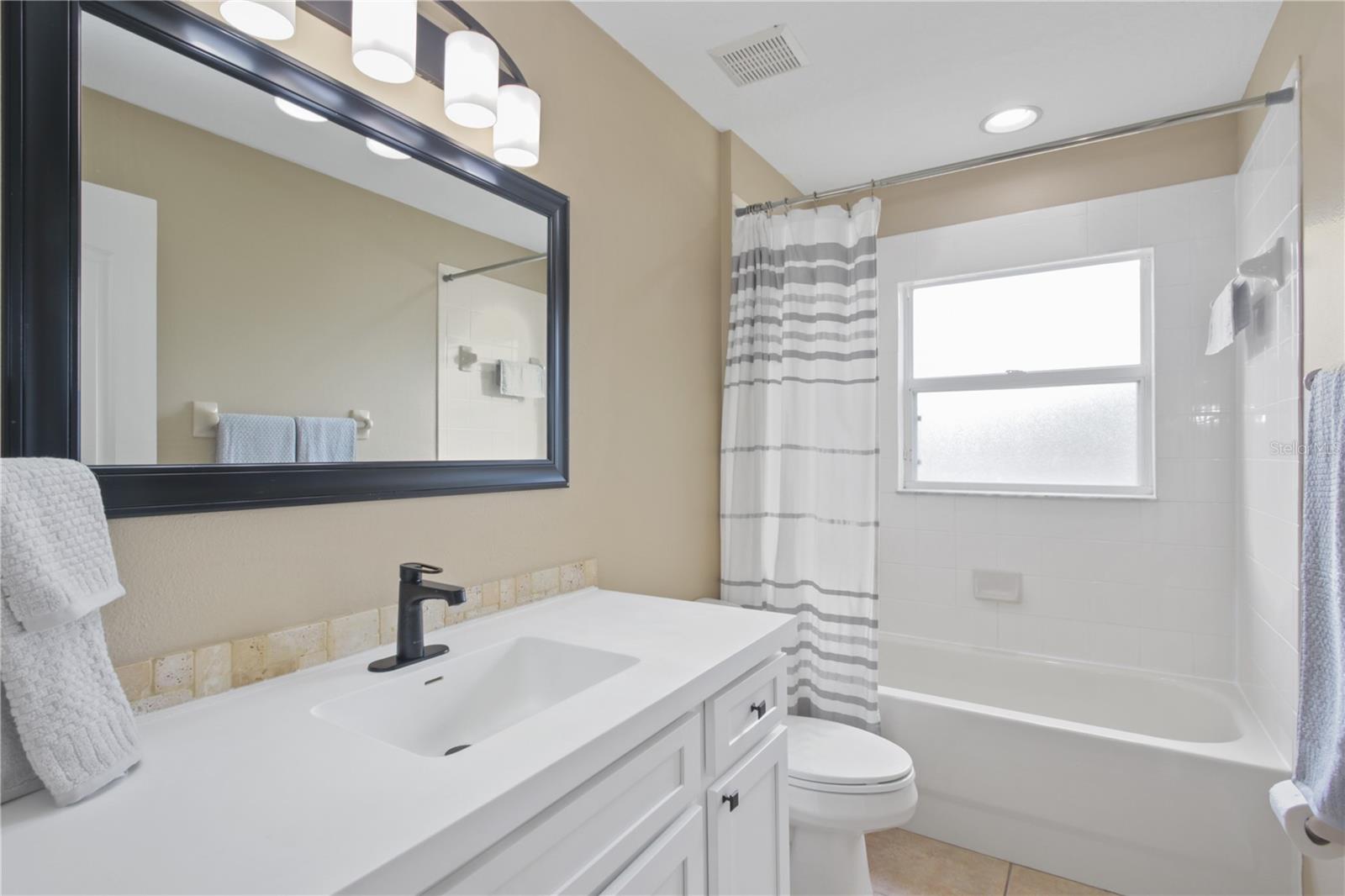 Image 29 of 35 For 13528 Gavin Road