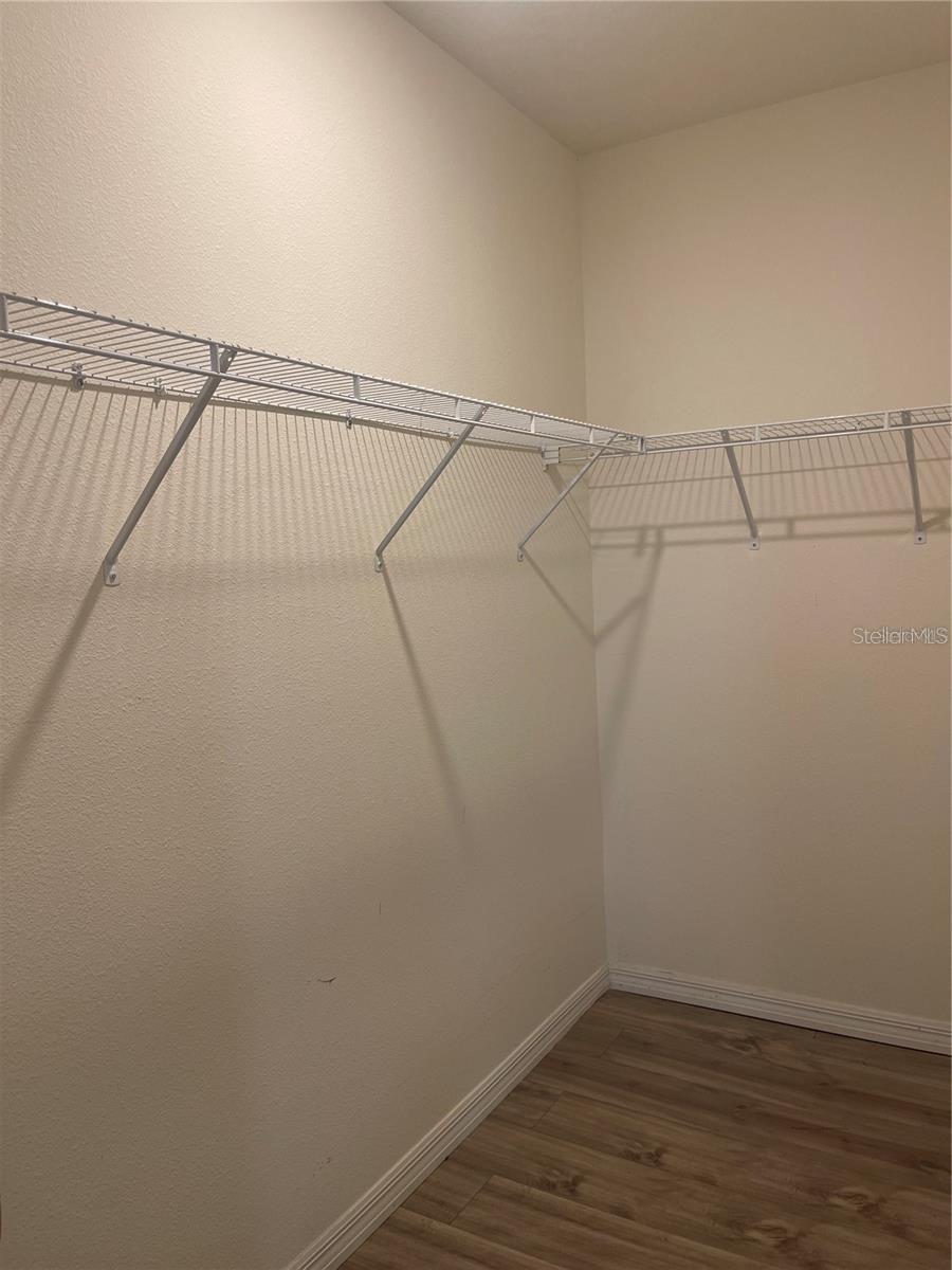 Image 10 of 21 For 33828 Jasmine Star Loop