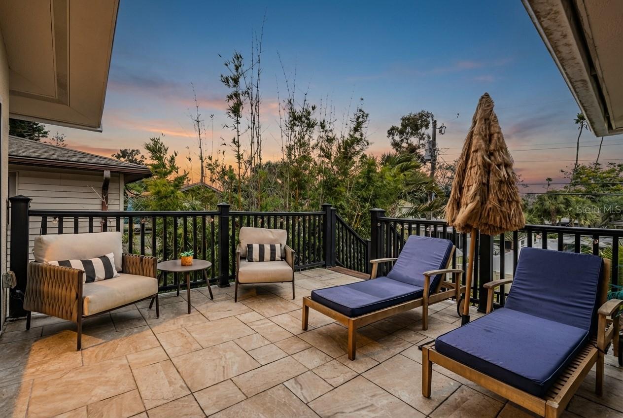 Image 12 of 31 For 118 10th Avenue