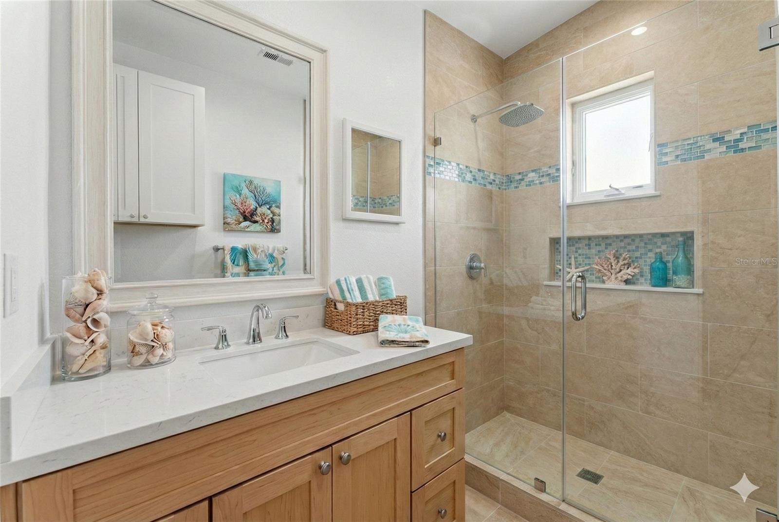 Image 9 of 21 For 483 Shore Drive E2