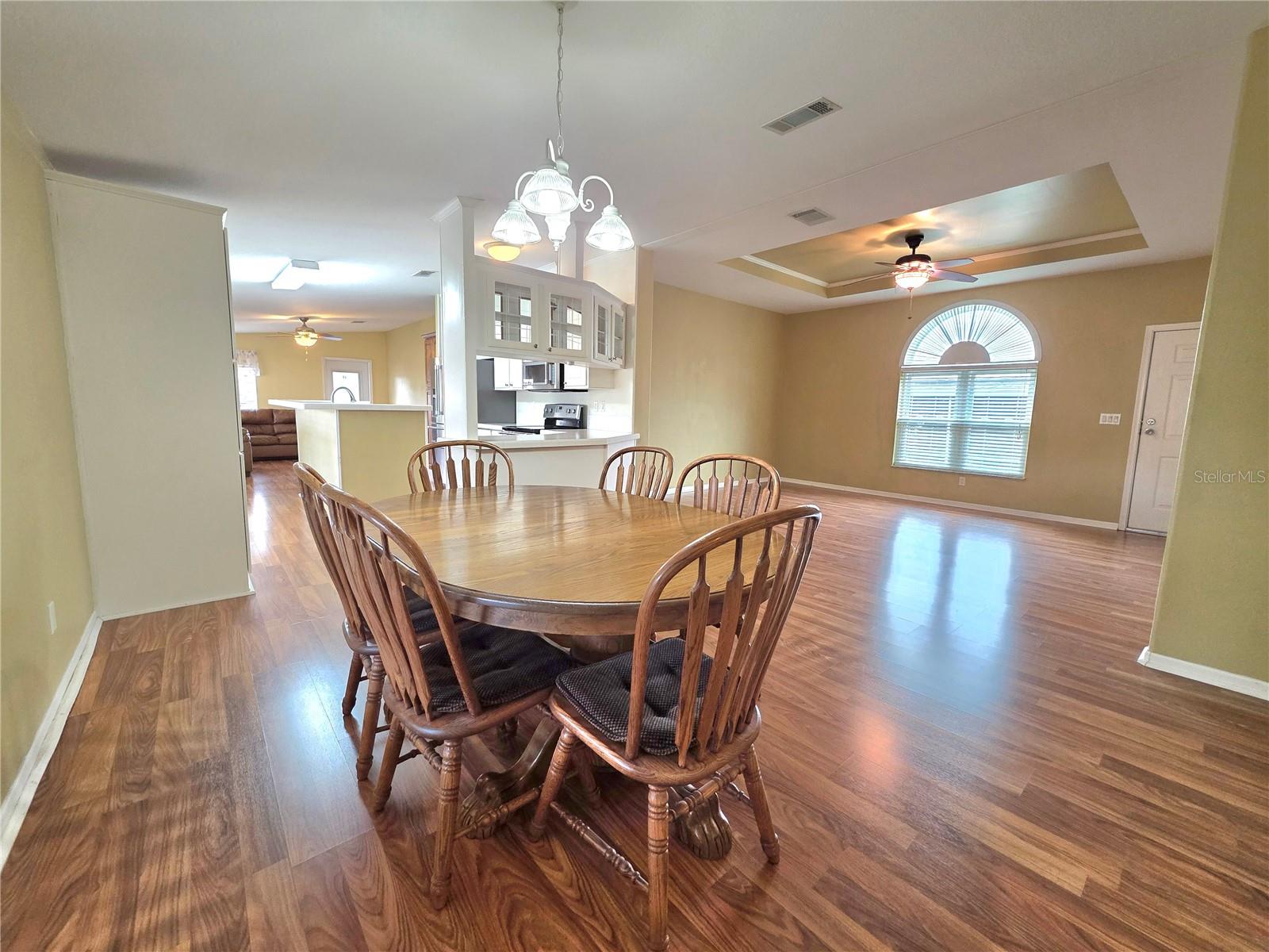 Image 32 of 88 For 37407 Sandra Avenue