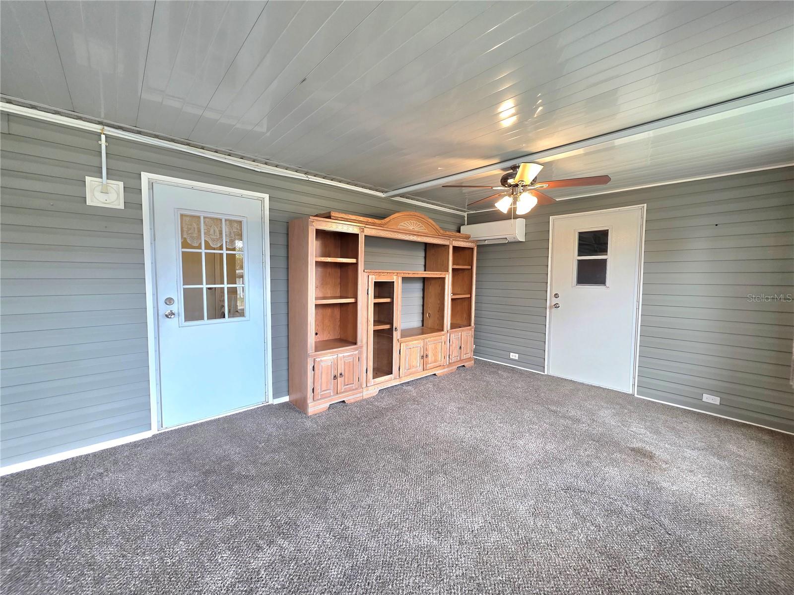 Image 39 of 88 For 37407 Sandra Avenue