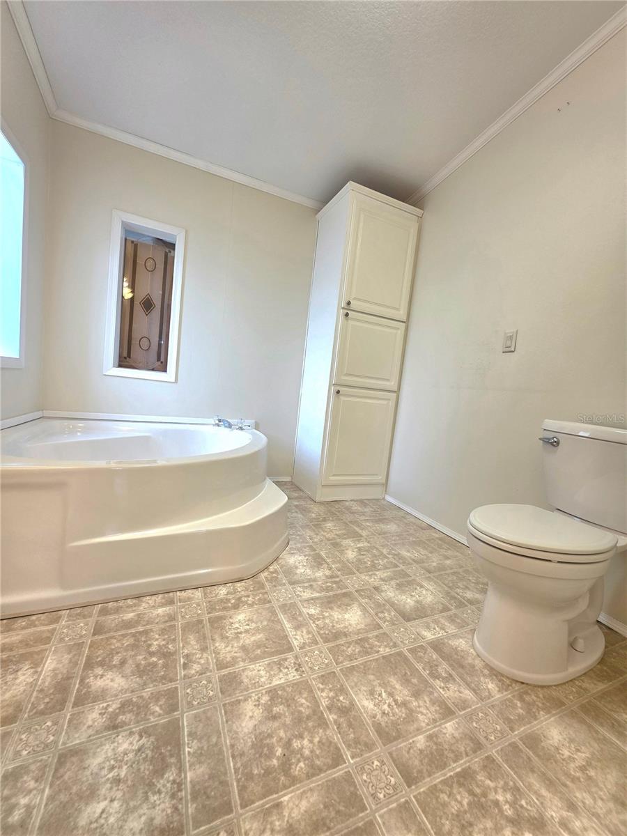 Image 51 of 88 For 37407 Sandra Avenue