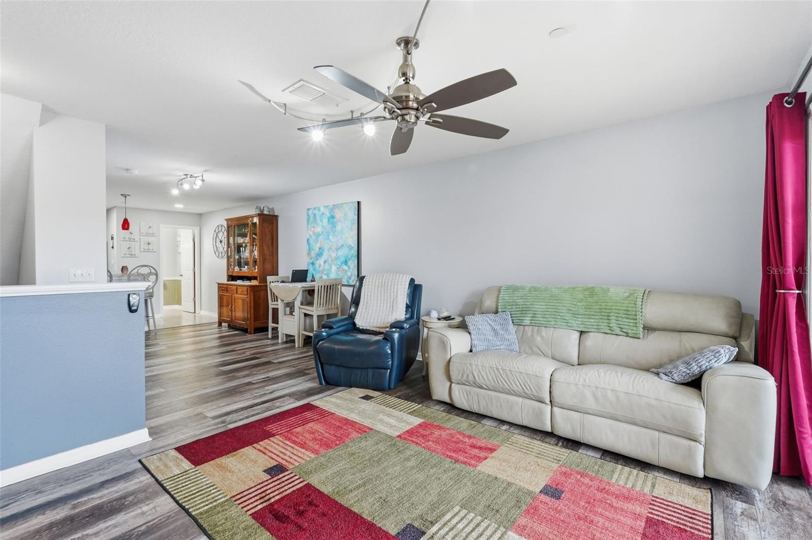 Image 18 of 71 For 9024 White Sage Loop