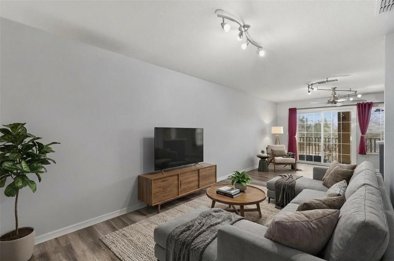 Image 20 of 71 For 9024 White Sage Loop