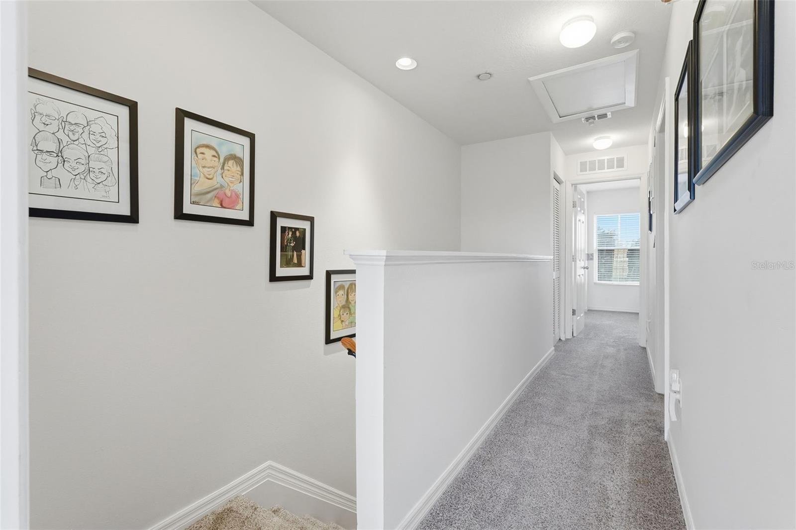 Image 36 of 71 For 9024 White Sage Loop