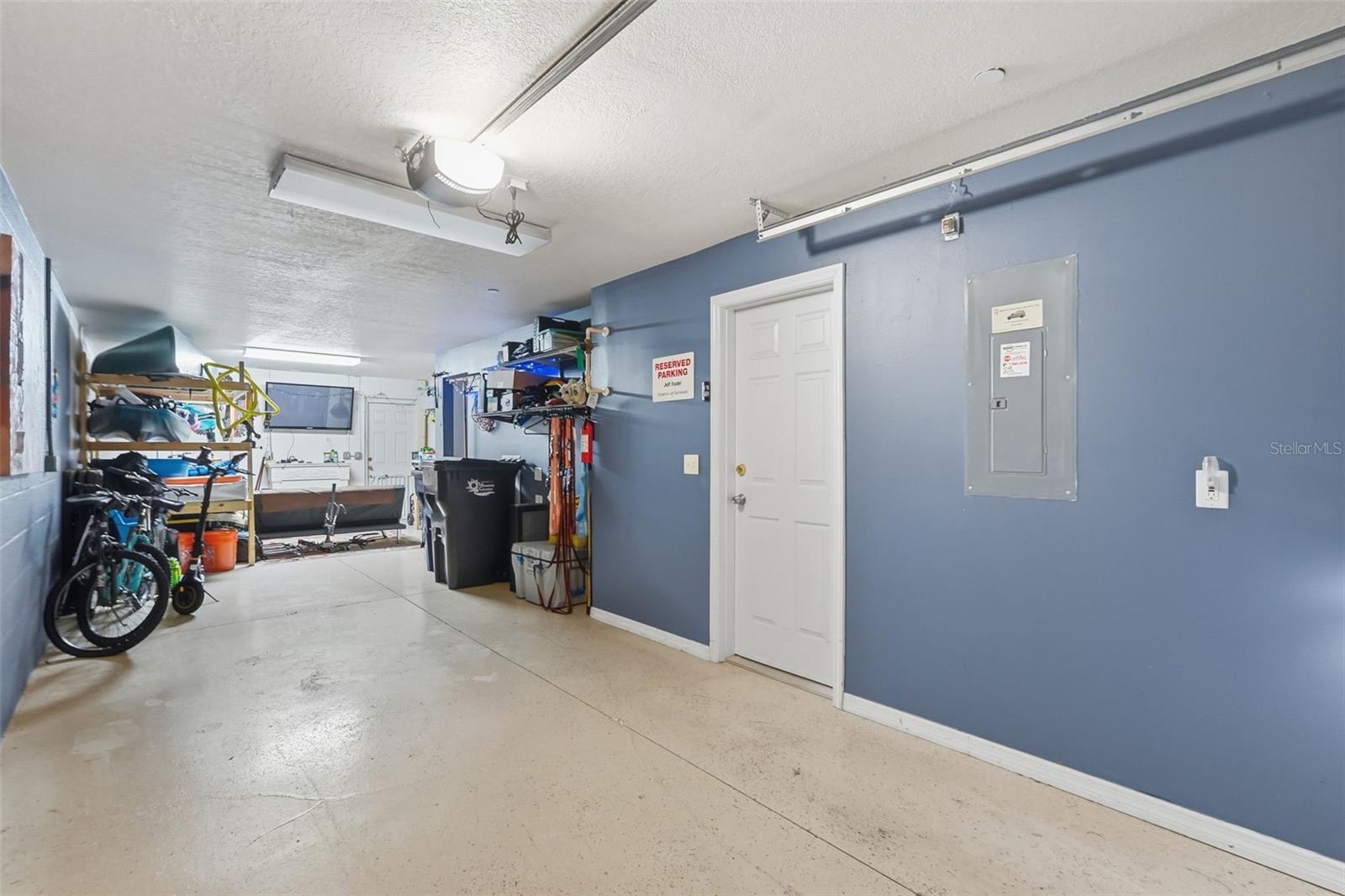 Image 51 of 71 For 9024 White Sage Loop