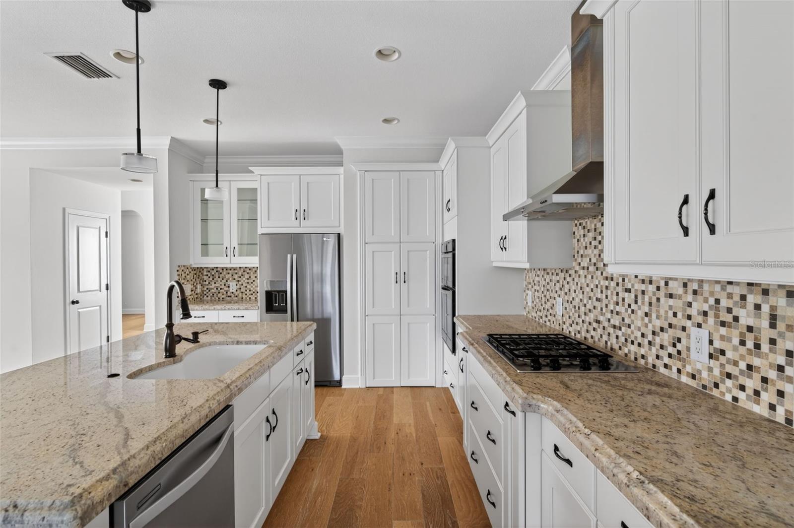 Image 13 of 90 For 3970 Aldea Way