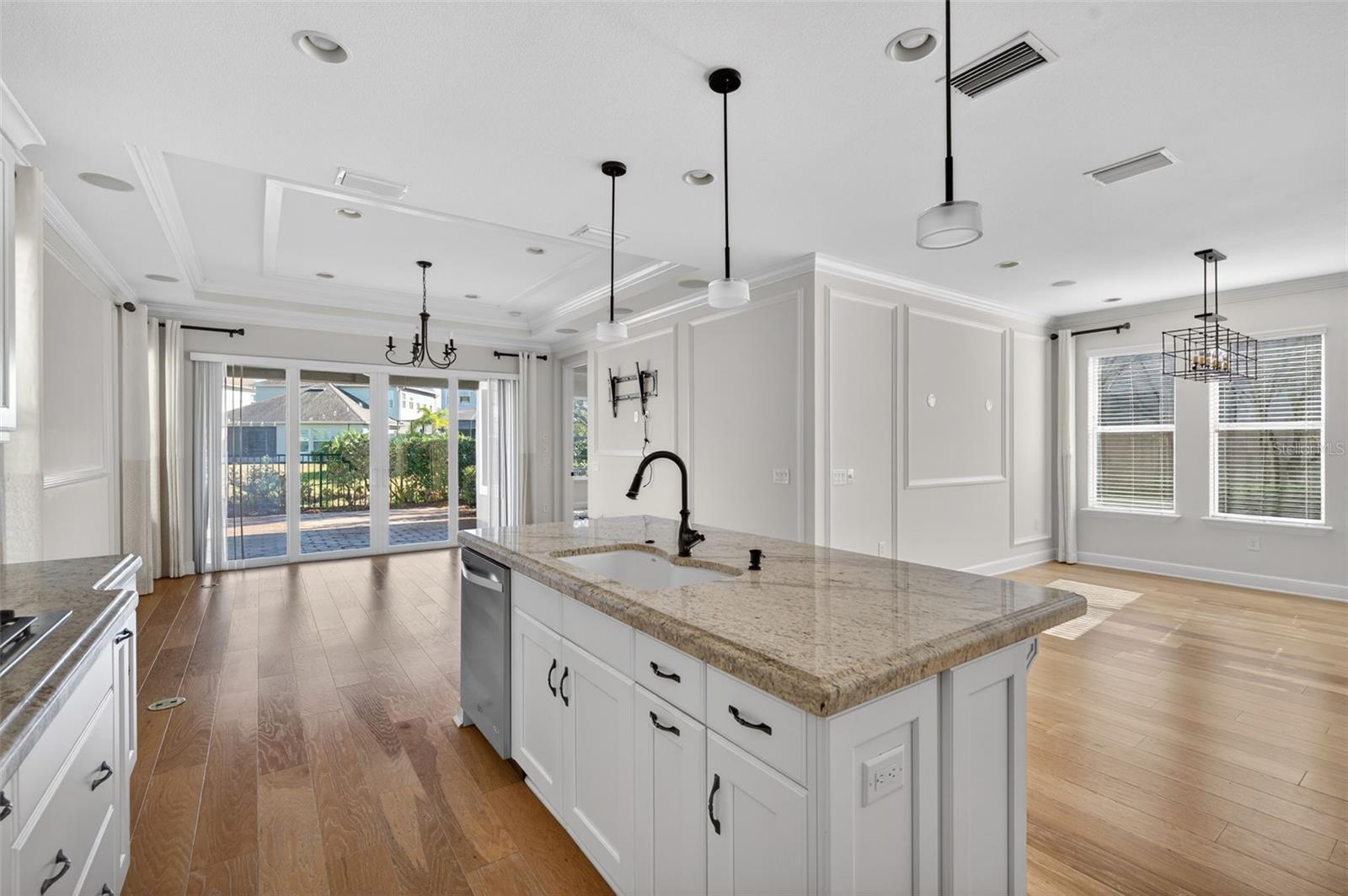 Image 16 of 90 For 3970 Aldea Way