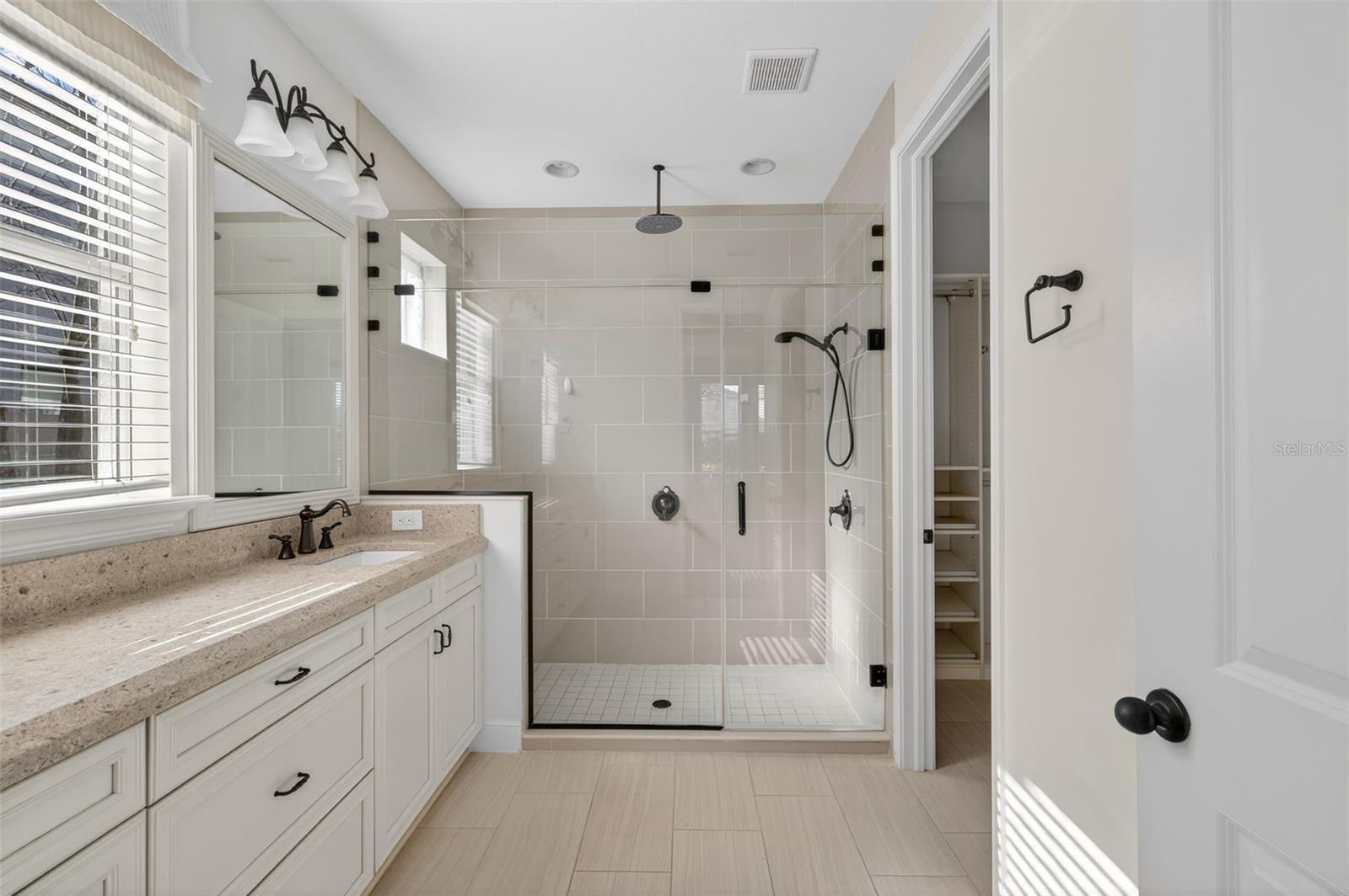 Image 37 of 90 For 3970 Aldea Way