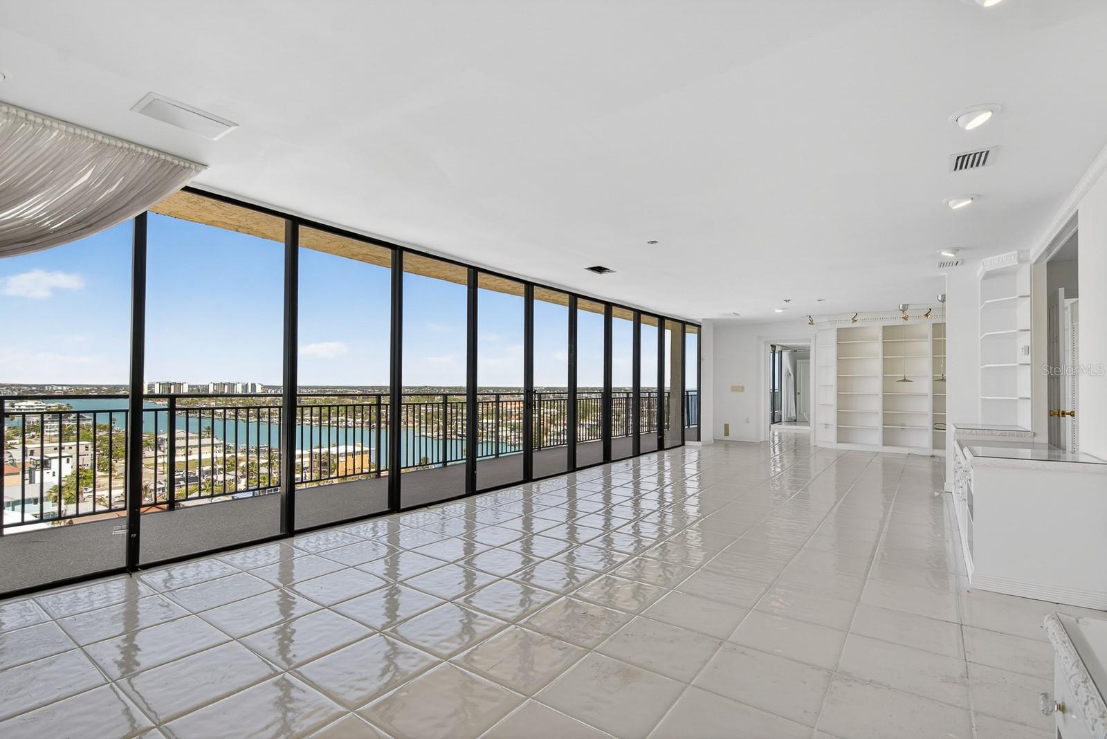 Image 11 of 46 For 7650 Bayshore Drive 1105 & 110