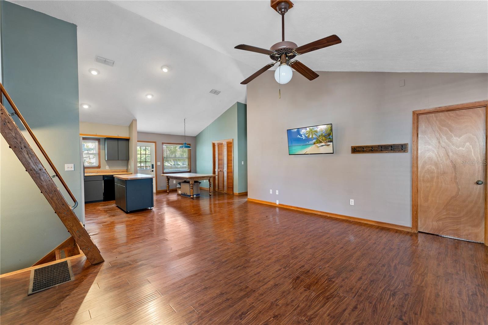 Image 14 of 82 For 10844 Yulee Drive