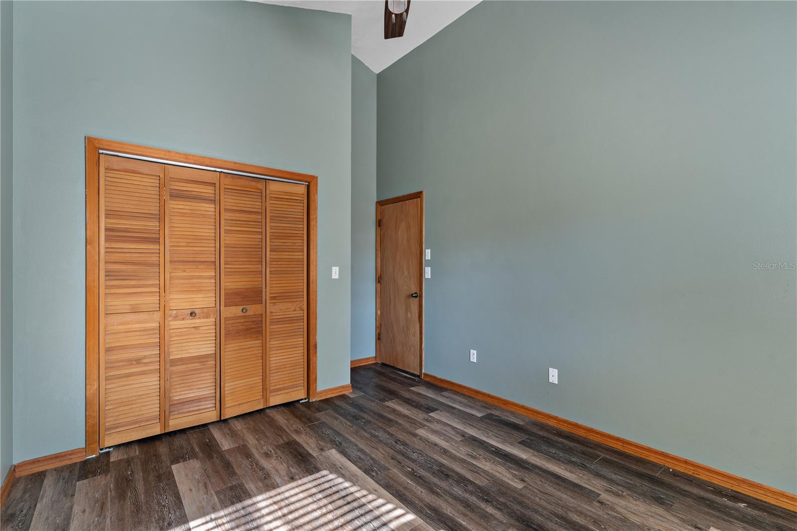 Image 22 of 82 For 10844 Yulee Drive