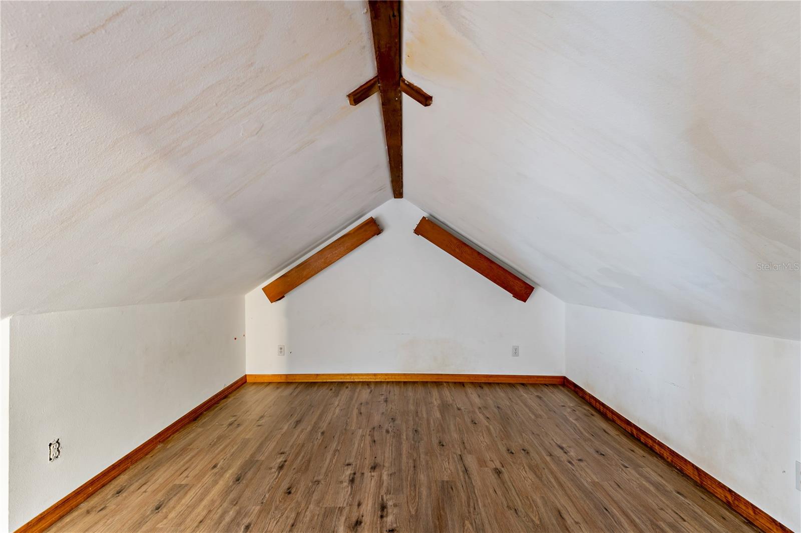 Image 28 of 82 For 10844 Yulee Drive