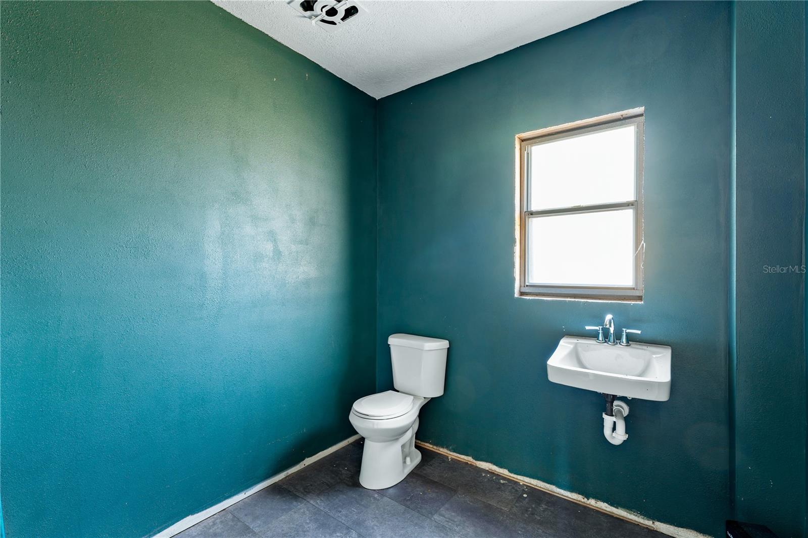 Image 29 of 82 For 10844 Yulee Drive