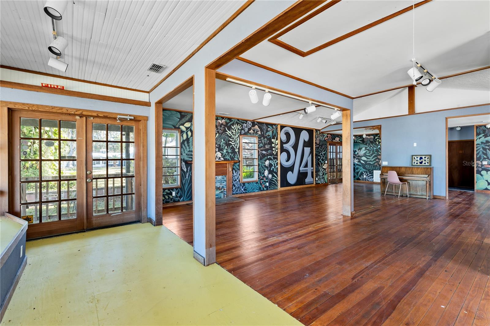 Image 34 of 82 For 10844 Yulee Drive