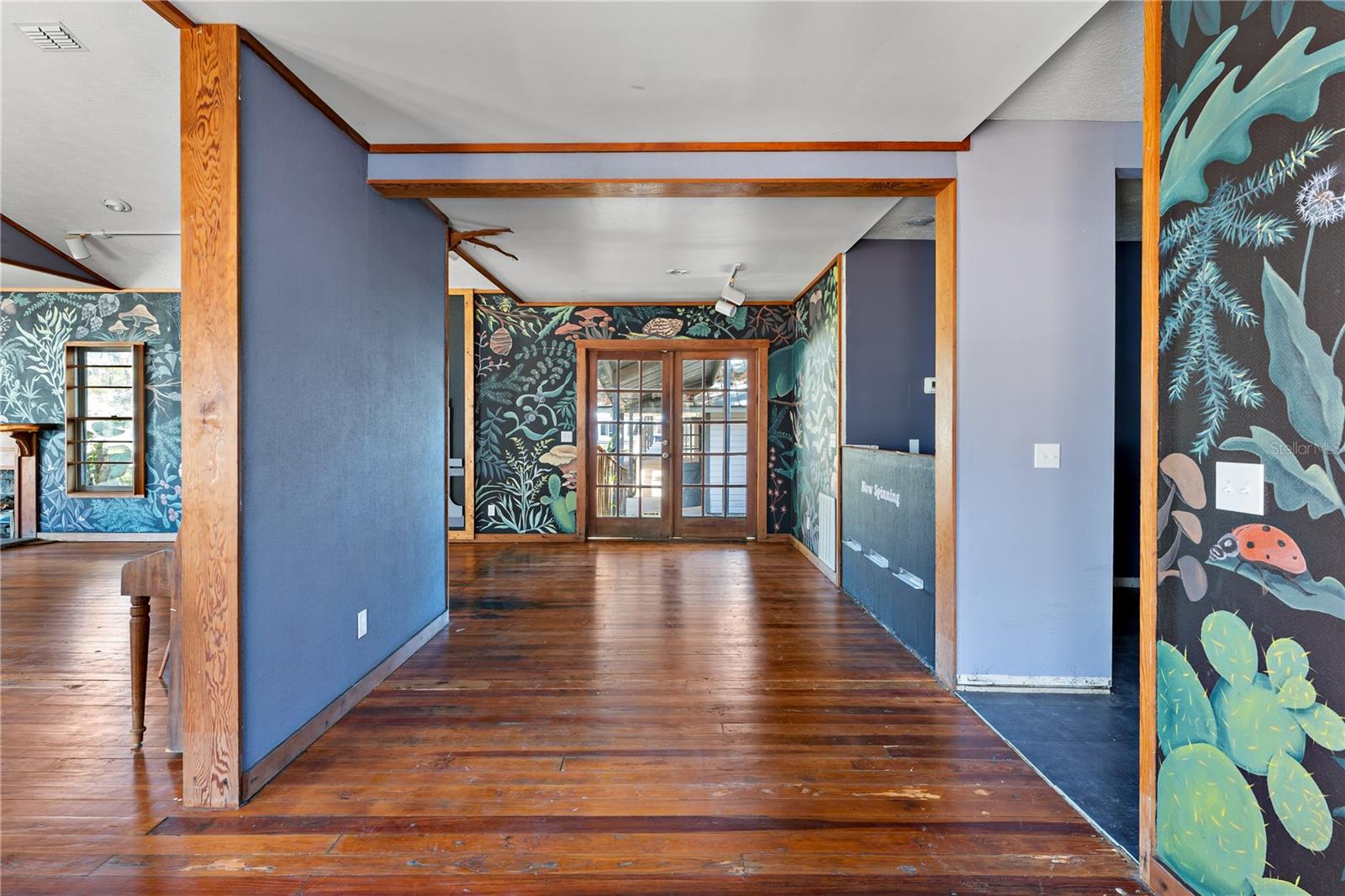 Image 37 of 82 For 10844 Yulee Drive