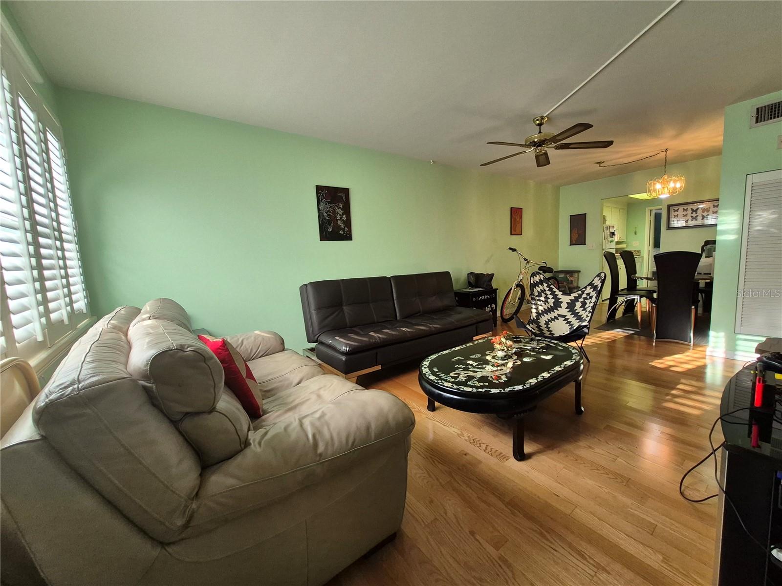 Image 7 of 21 For 6000 20th Street N 116