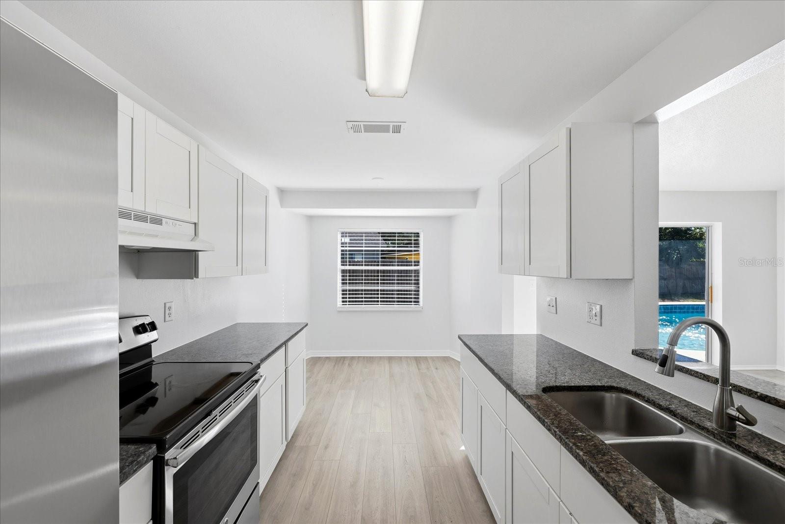 Image 10 of 26 For 1313 Coolmont Drive