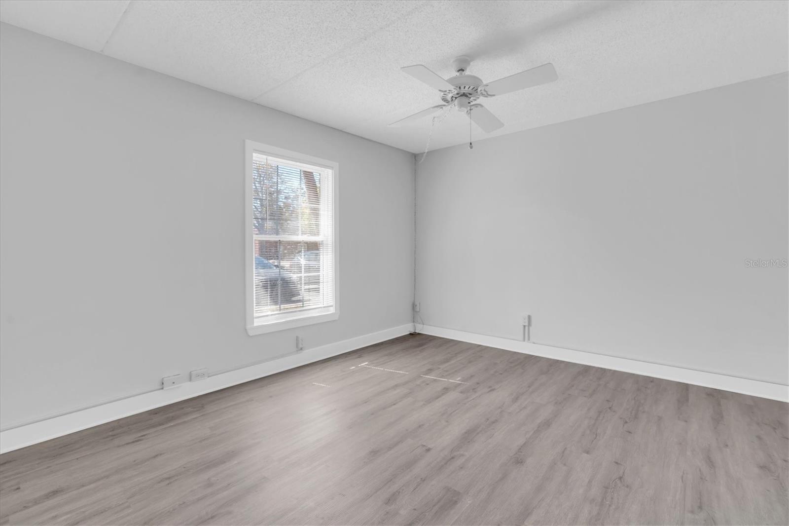 Image 19 of 27 For 1275 85th Avenue N A