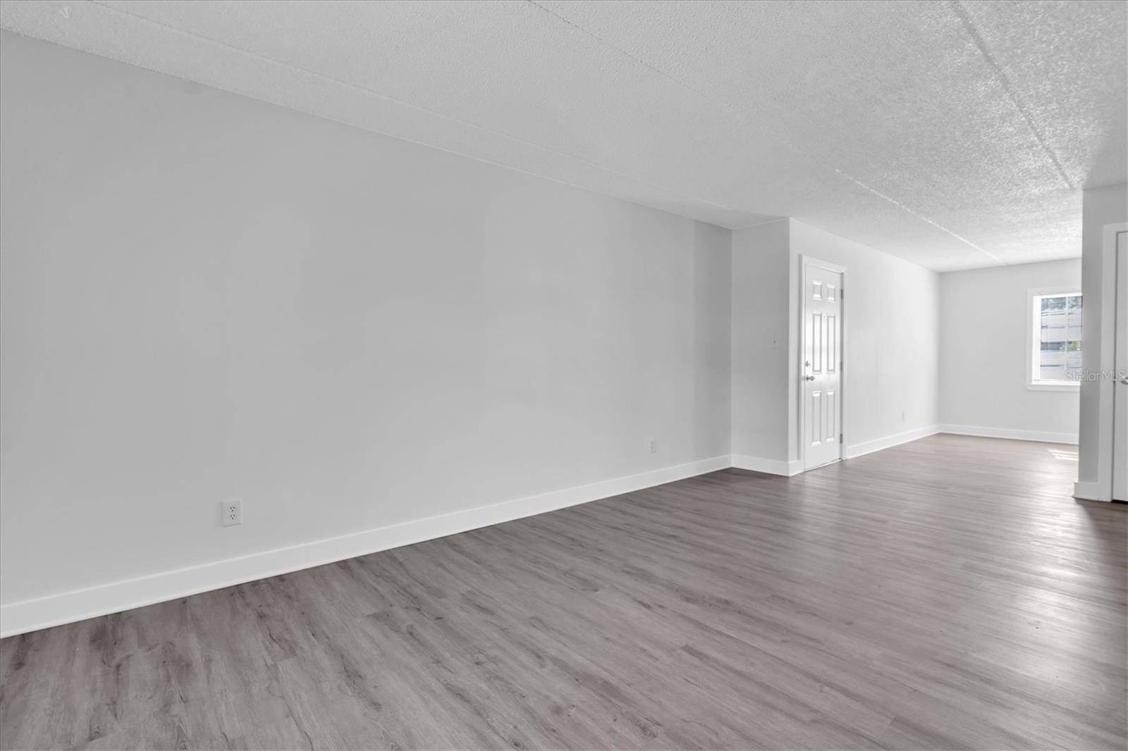 Image 7 of 27 For 1275 85th Avenue N A