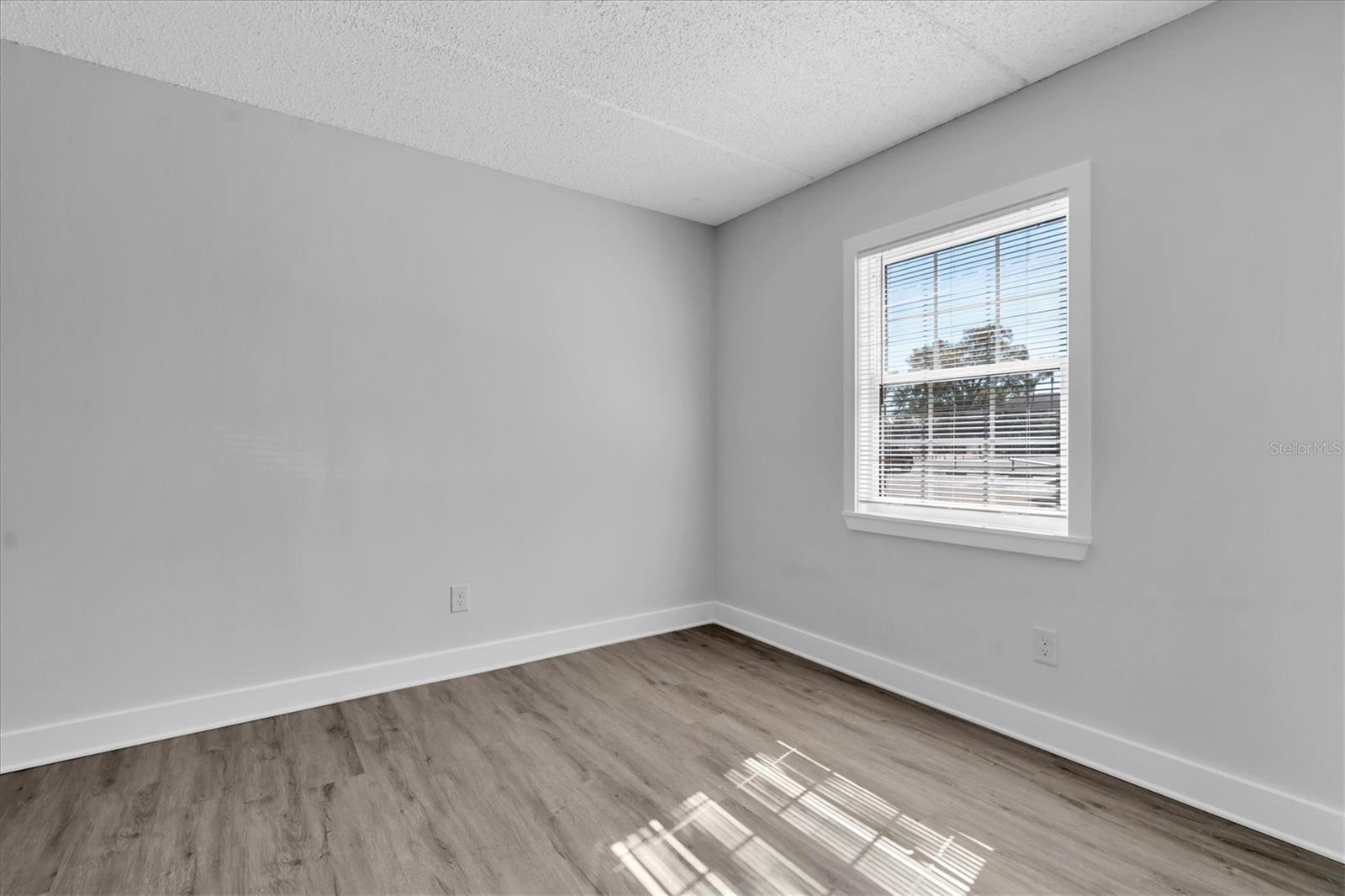 Image 9 of 27 For 1275 85th Avenue N A