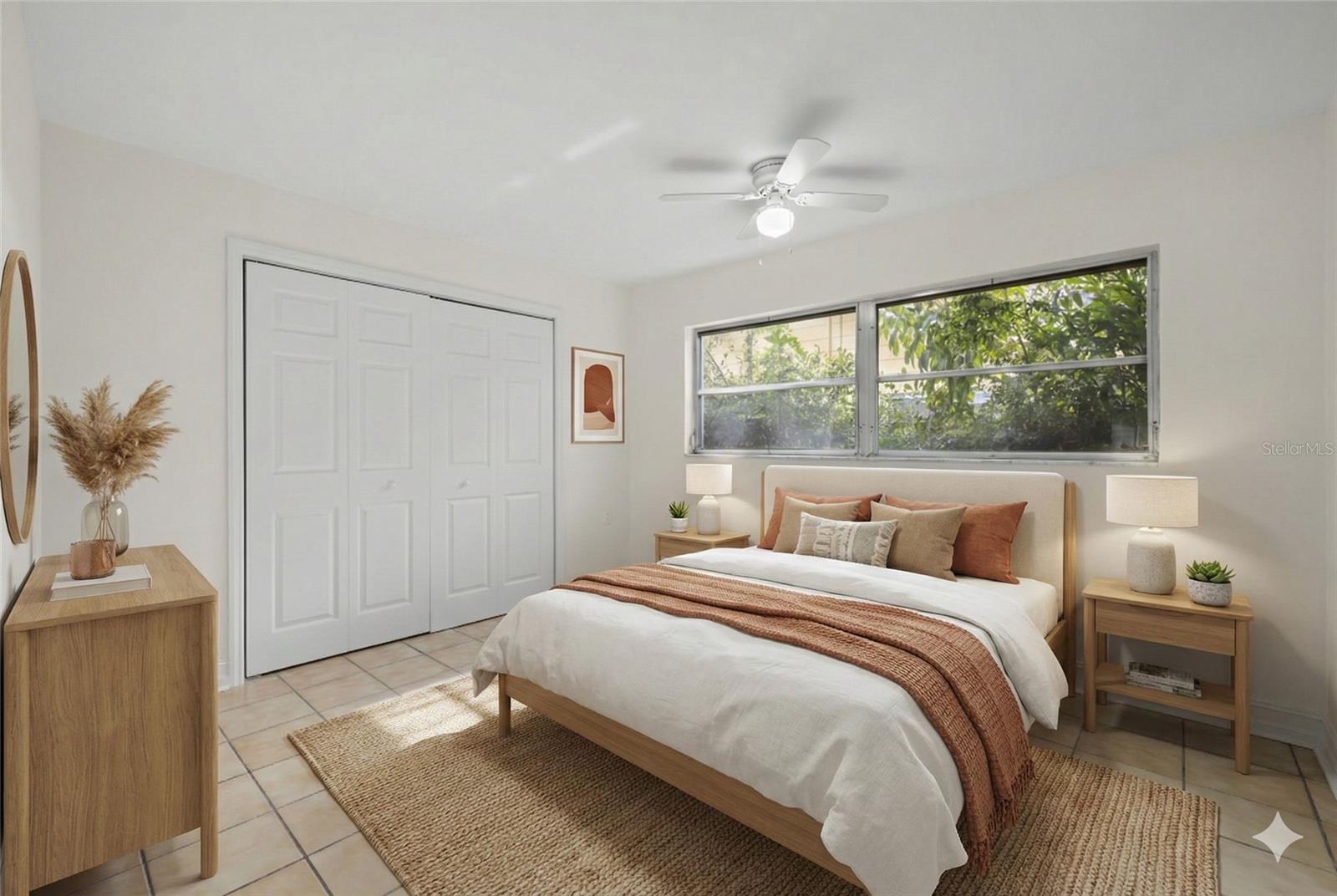 Image 12 of 31 For 5254 Venetian Boulevard Ne