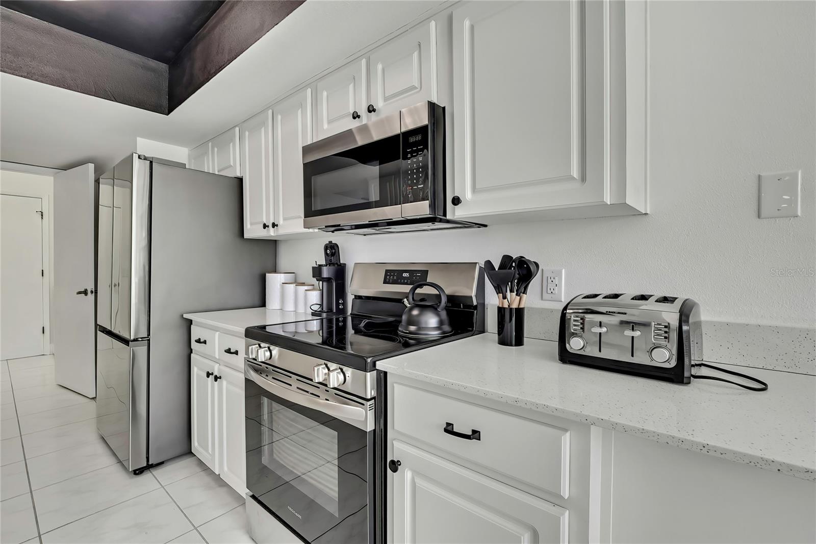 Image 12 of 51 For 7231 Big Bend Drive