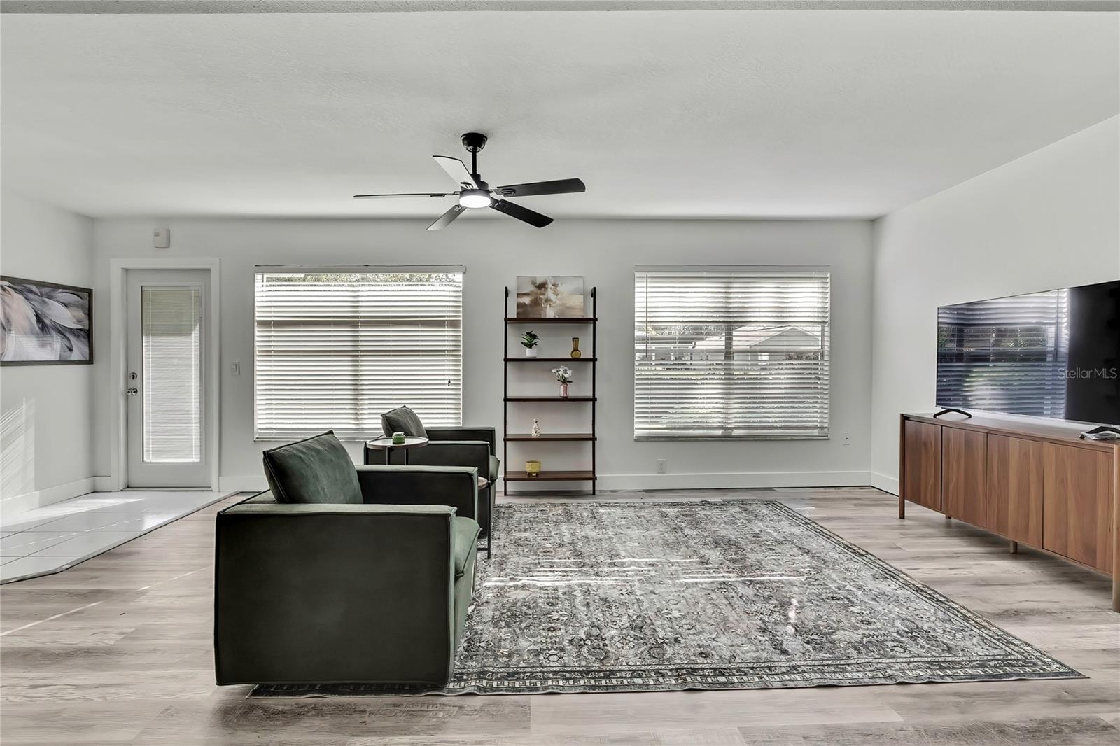 Image 18 of 51 For 7231 Big Bend Drive