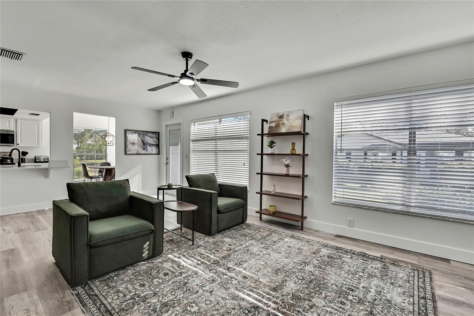 Image 20 of 51 For 7231 Big Bend Drive