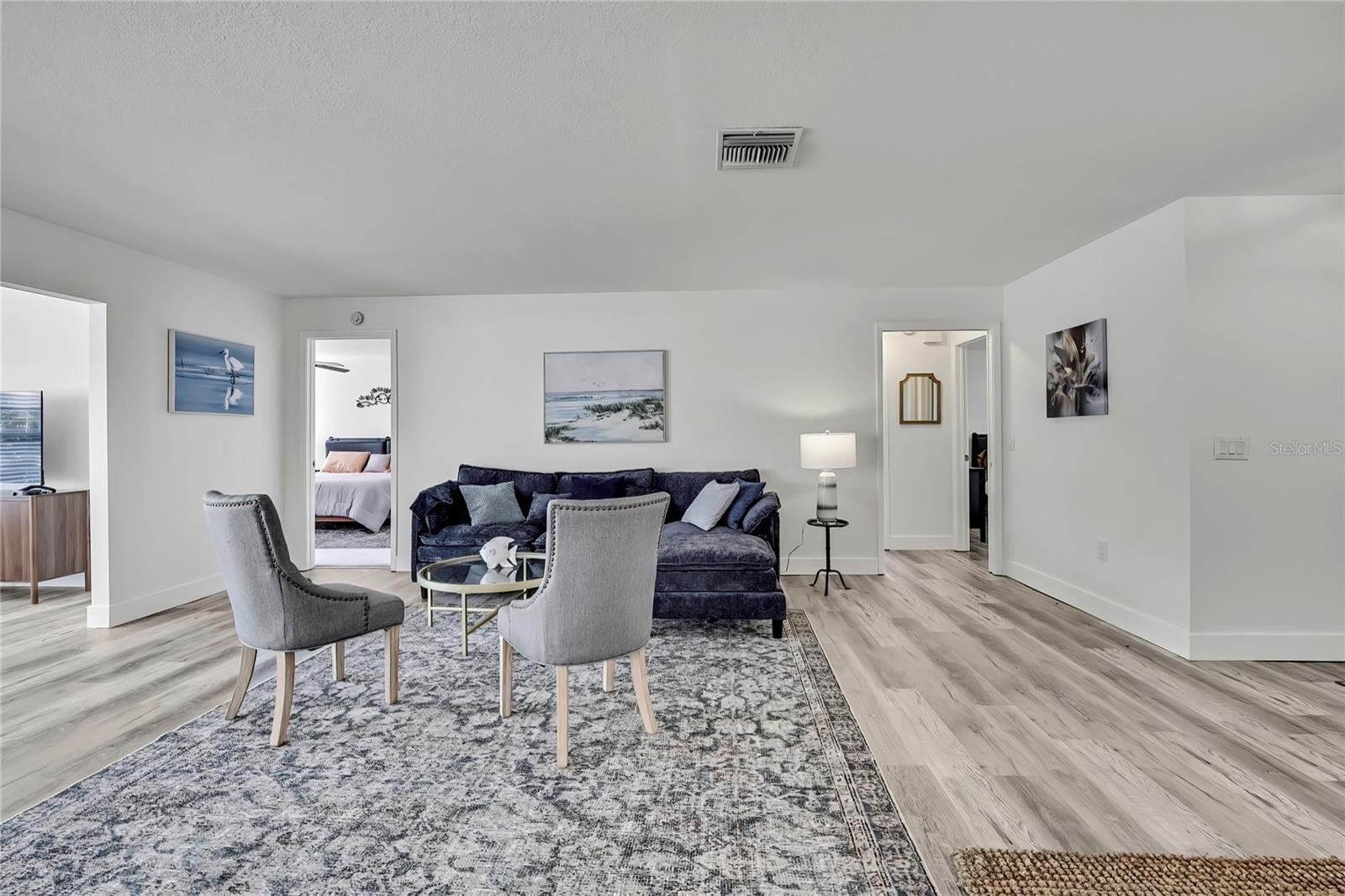 Image 4 of 51 For 7231 Big Bend Drive