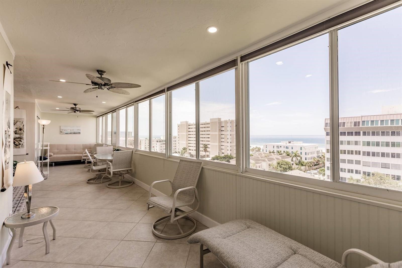 Image 12 of 26 For 1125 Peppertree Drive 702