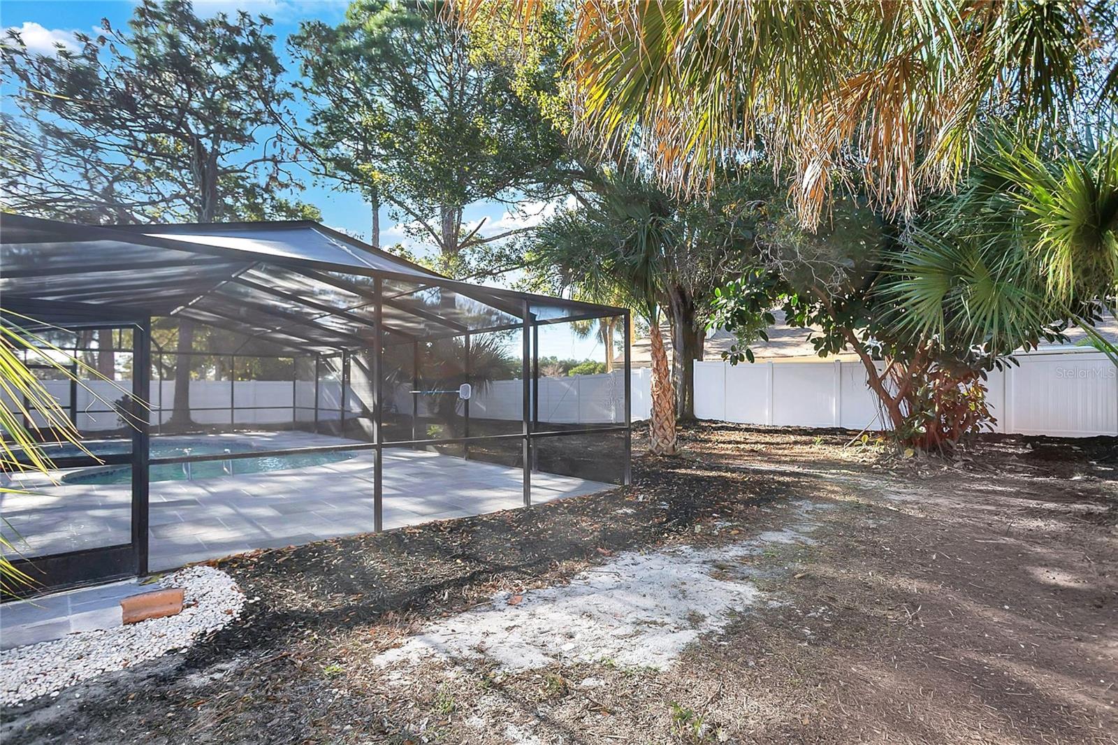 Image 36 of 48 For 2894 Rollingwood Court