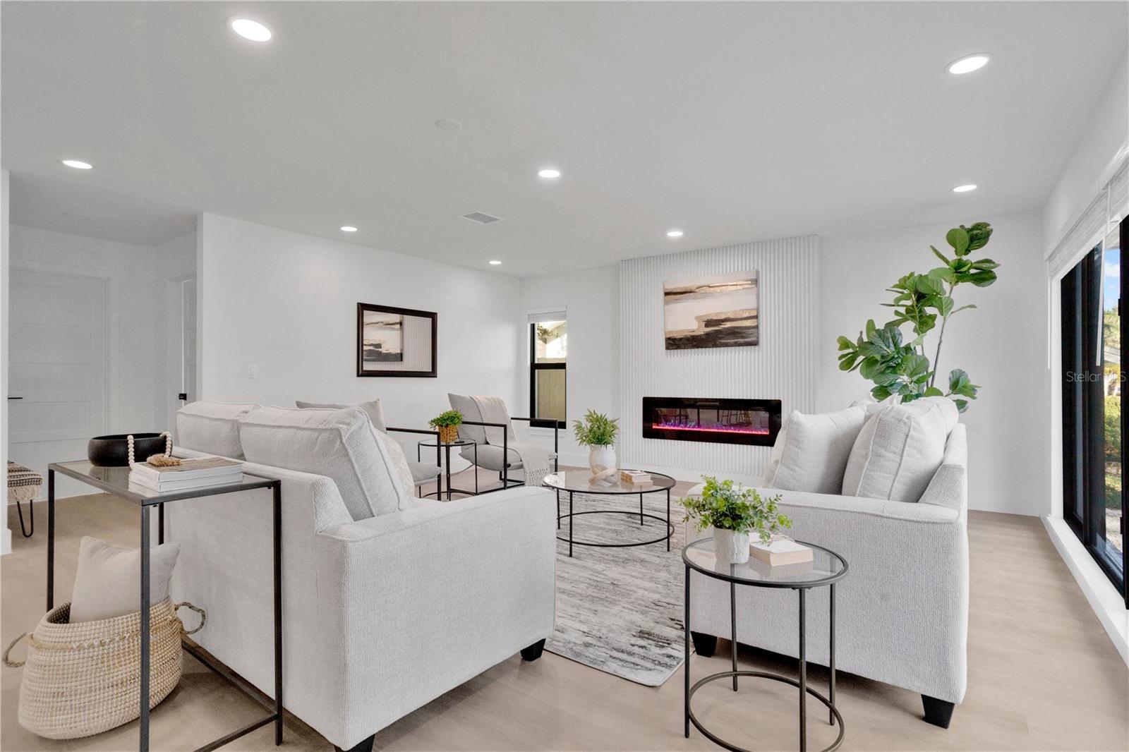 Image 6 of 48 For 2894 Rollingwood Court