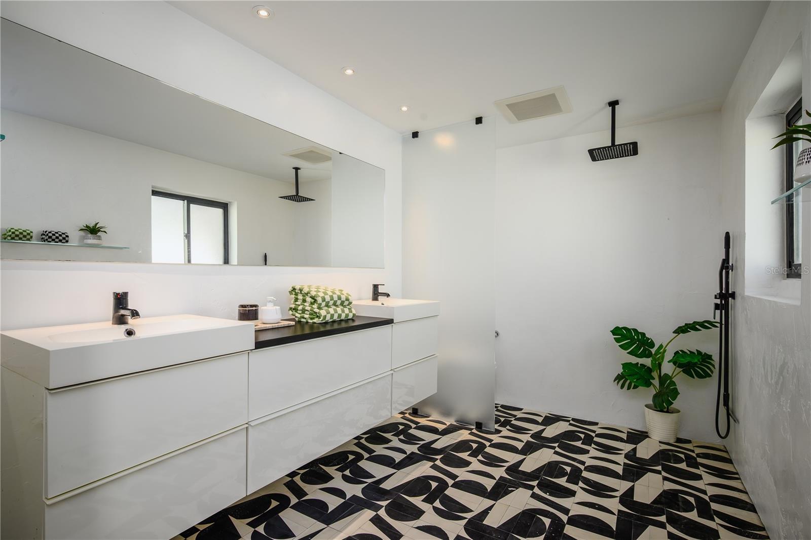 Image 23 of 54 For 440 64th Avenue