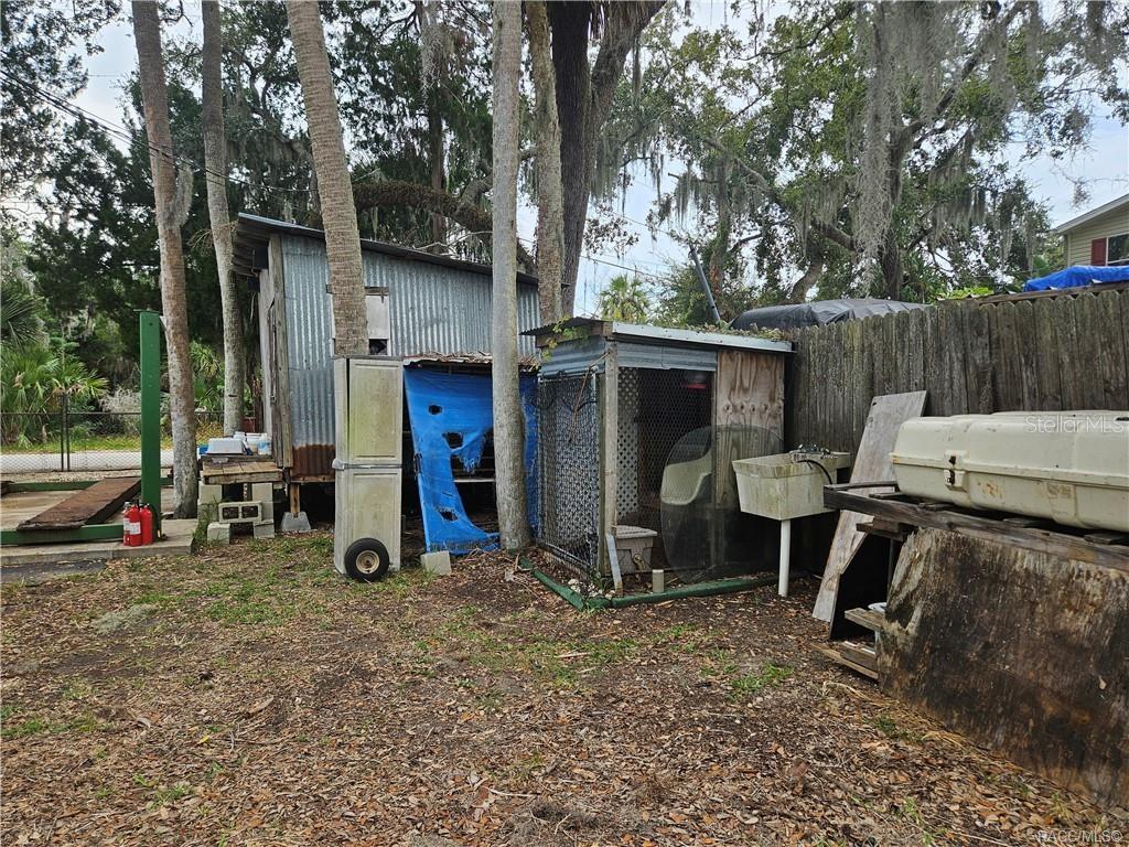 Image 24 of 41 For 1559 Fishcreek Point