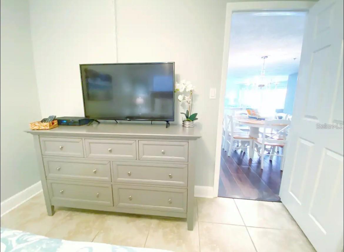 Image 28 of 42 For 18450 Gulf Boulevard 103