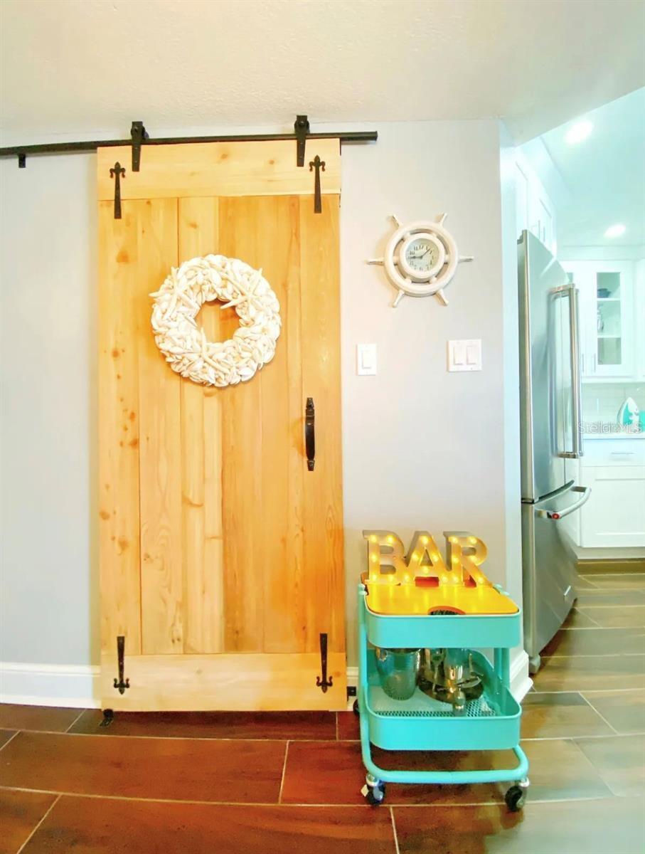 Image 29 of 42 For 18450 Gulf Boulevard 103