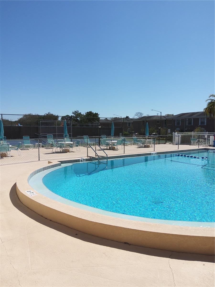 Image 27 of 33 For 2707 41st Avenue S 187