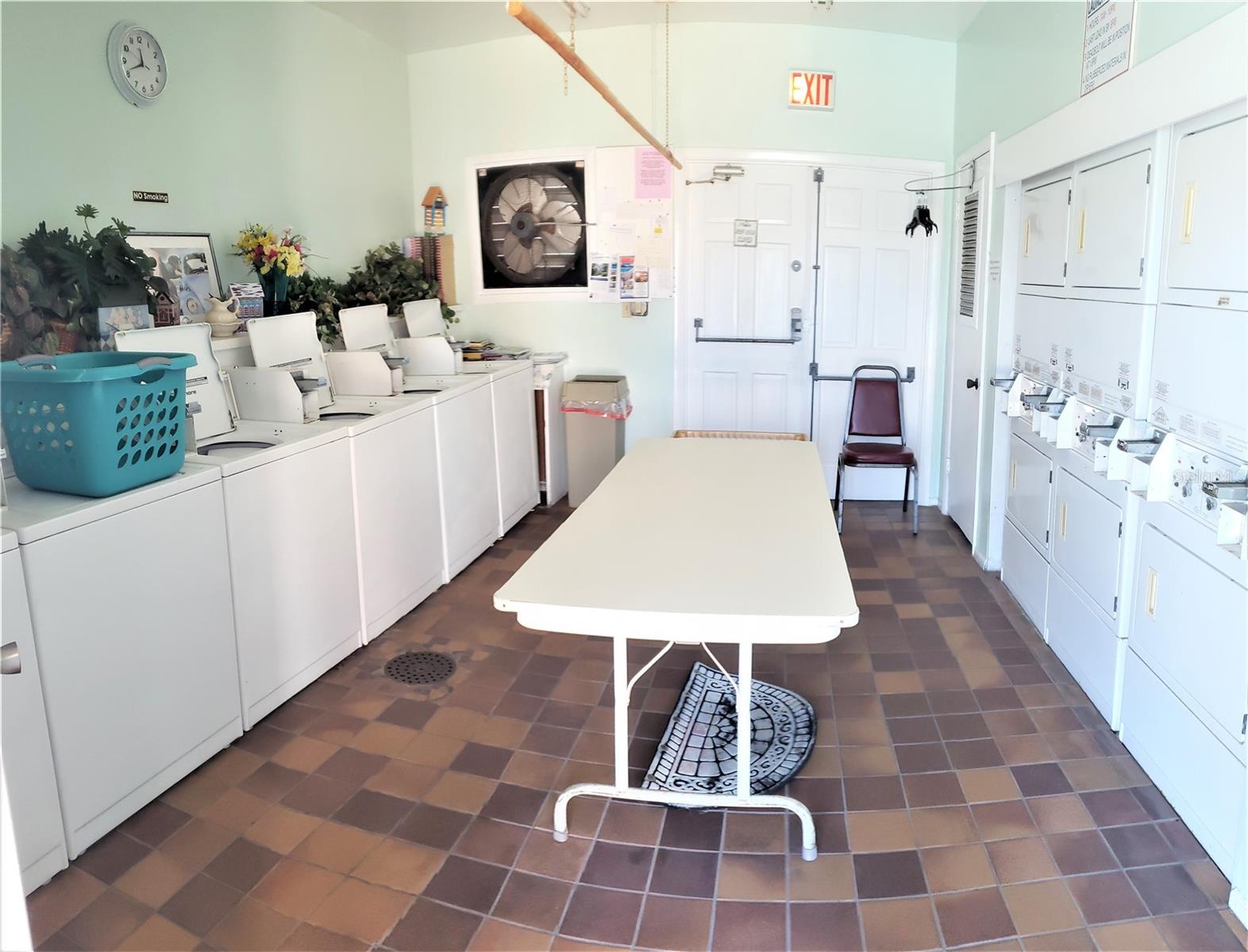 Image 33 of 33 For 2707 41st Avenue S 187