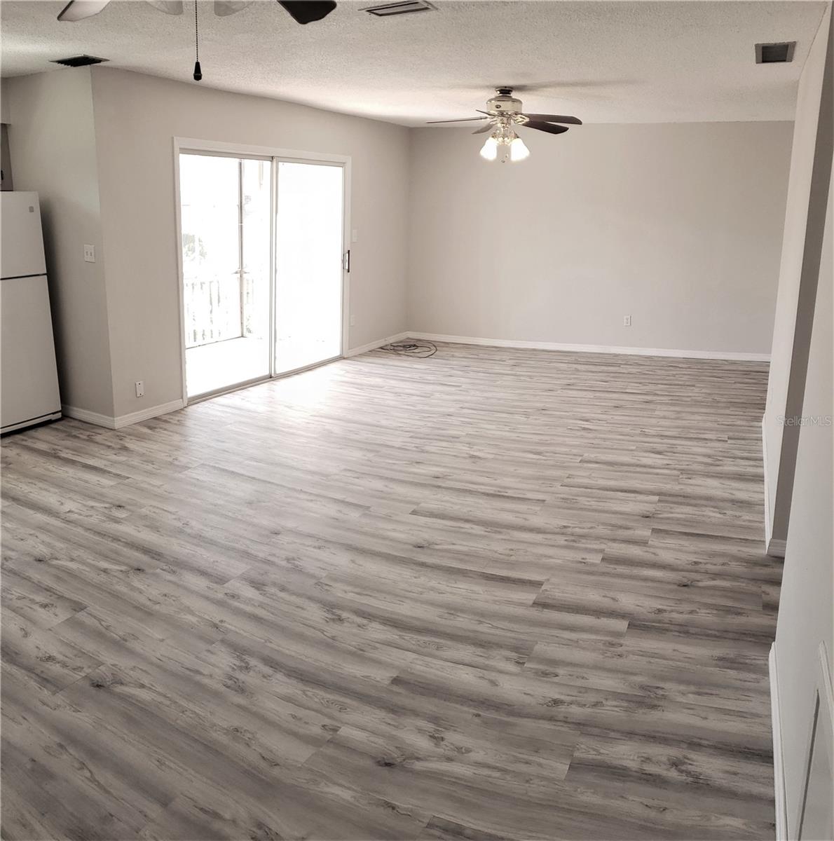 Image 7 of 33 For 2707 41st Avenue S 187