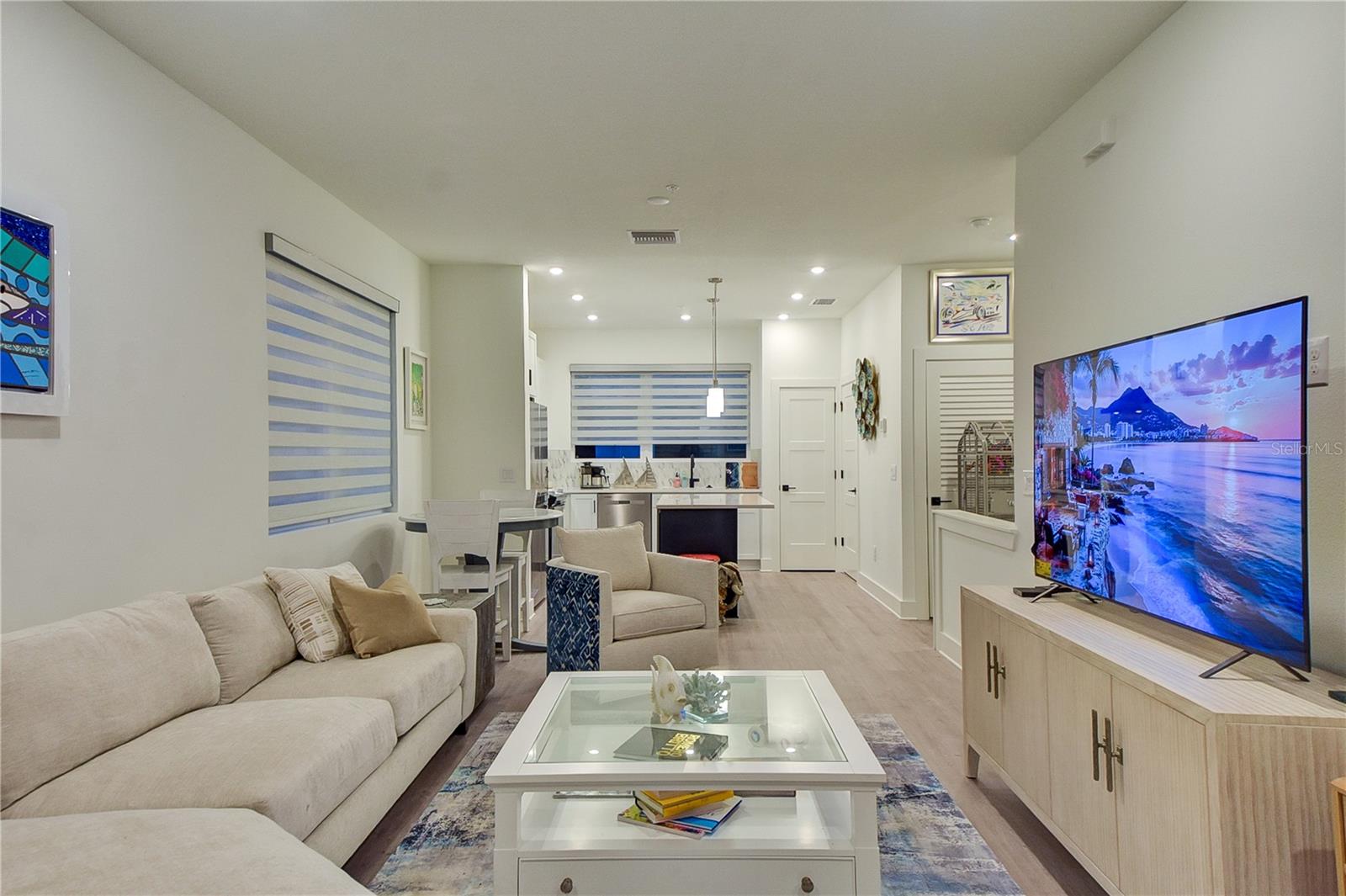 Image 14 of 58 For 323 15th Street N