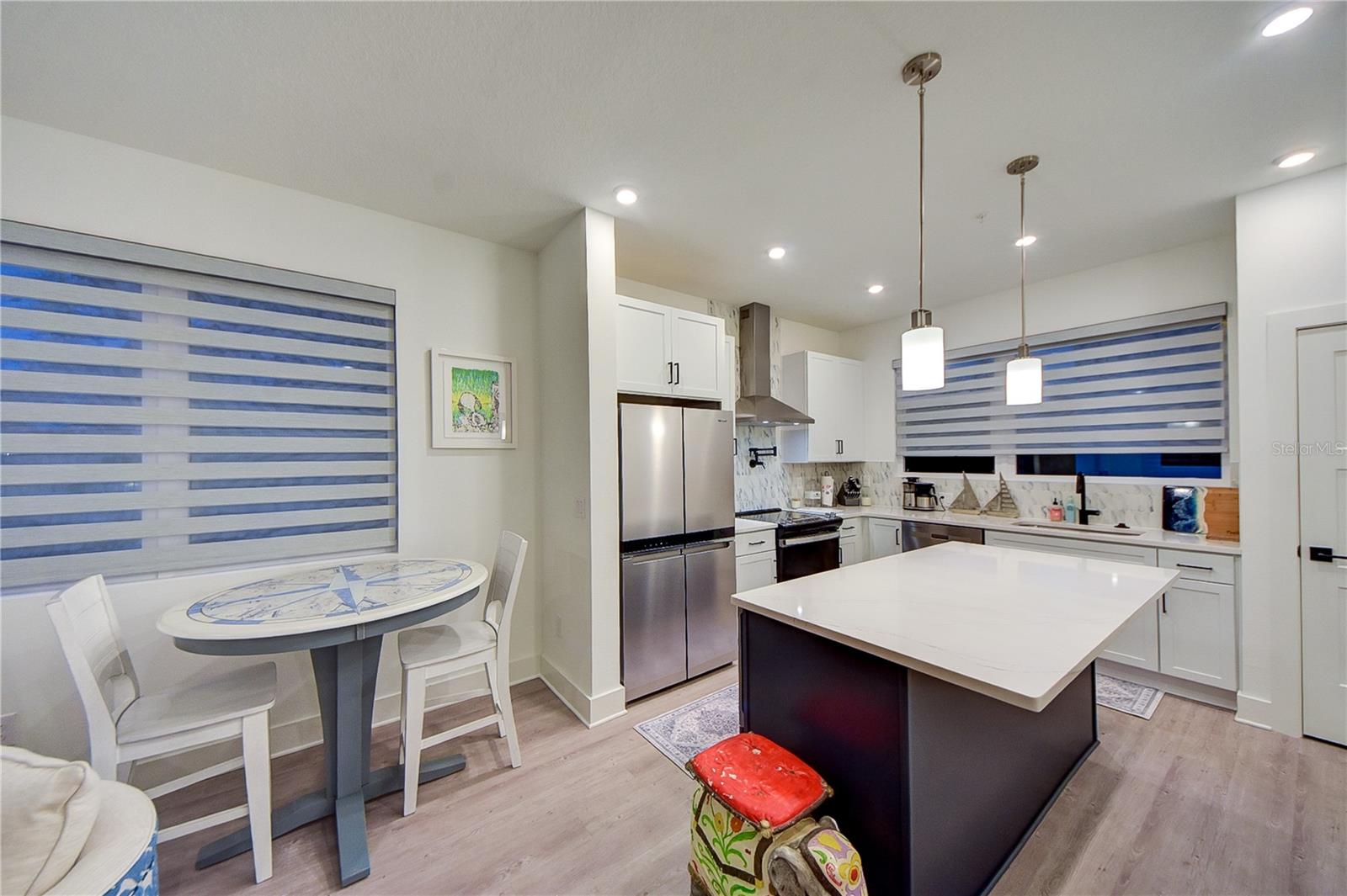 Image 18 of 58 For 323 15th Street N