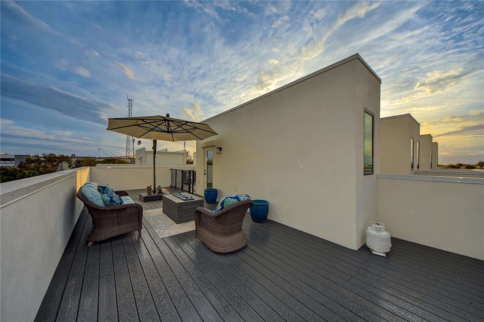 Image 44 of 58 For 323 15th Street N