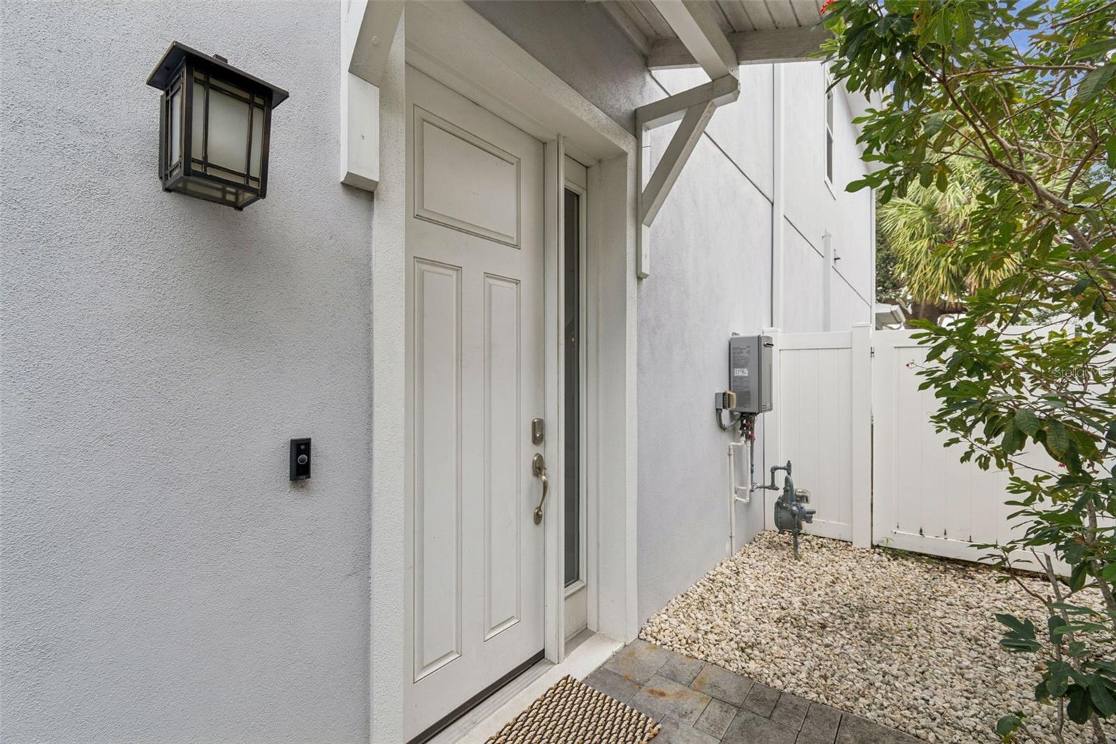 Image 8 of 43 For 309 Gomez Avenue 2