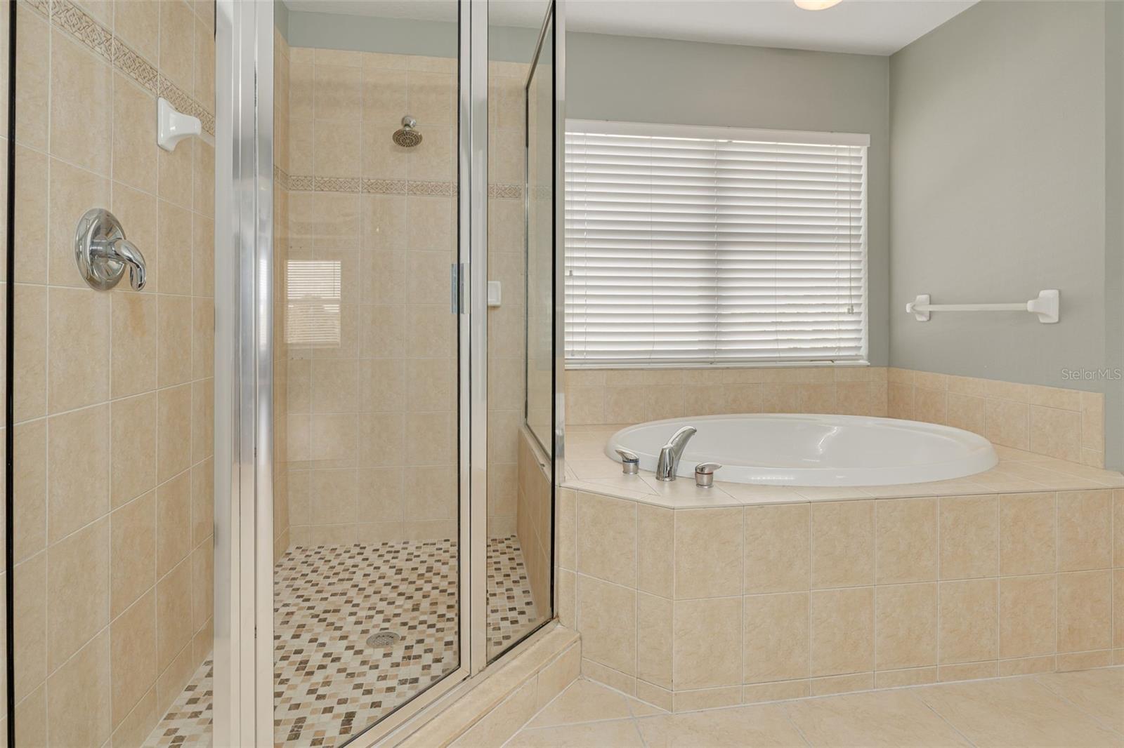 Image 24 of 40 For 9028 Willowbrook Circle