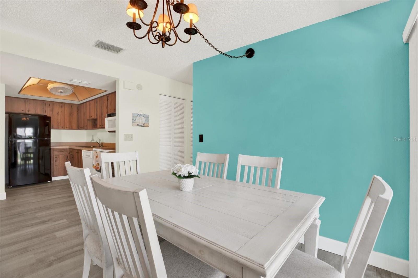 Image 12 of 42 For 3146 37th Lane S A